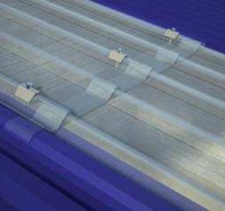 Dettaglio fissaggio copertura